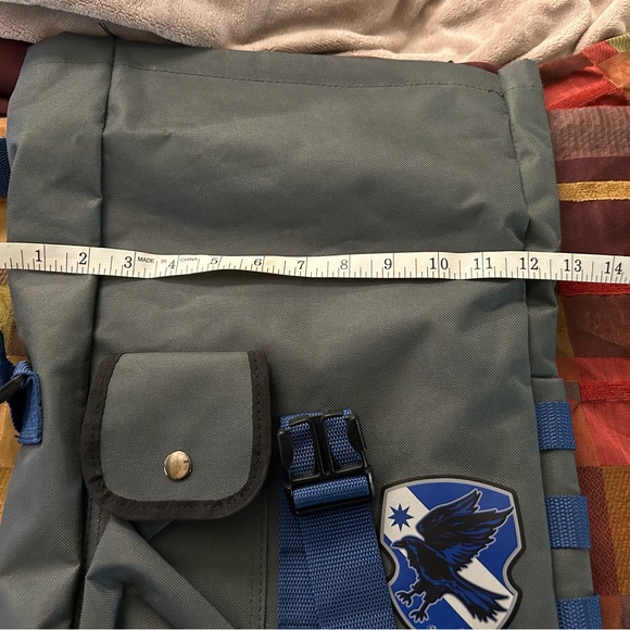 Harry Potter Ravenclaw messenger bag from Loot Crate. - Picture 4 of 6